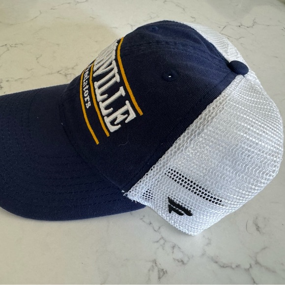 Nashville Predators Hat - Fanatics Brand - Collegiate Style - Picture 3 of 5